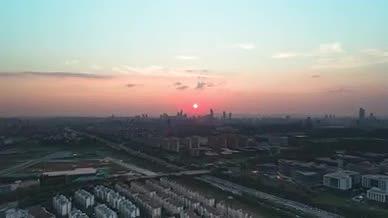 8k航拍南京城市落日延时视频的预览图
